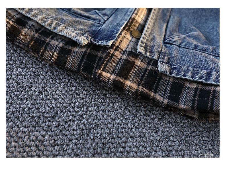 Модная мужская джинсовая куртка с клетчатыми вставками 2025 - Имитация двубортной куртки с отложным воротником для весны и осени