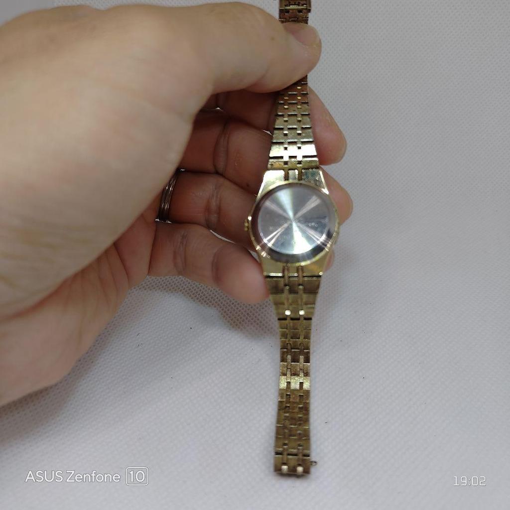 [Б/У] Женские кварцевые часы SEIKO, Золотые, Батарейка заменена, Рабочее состояние