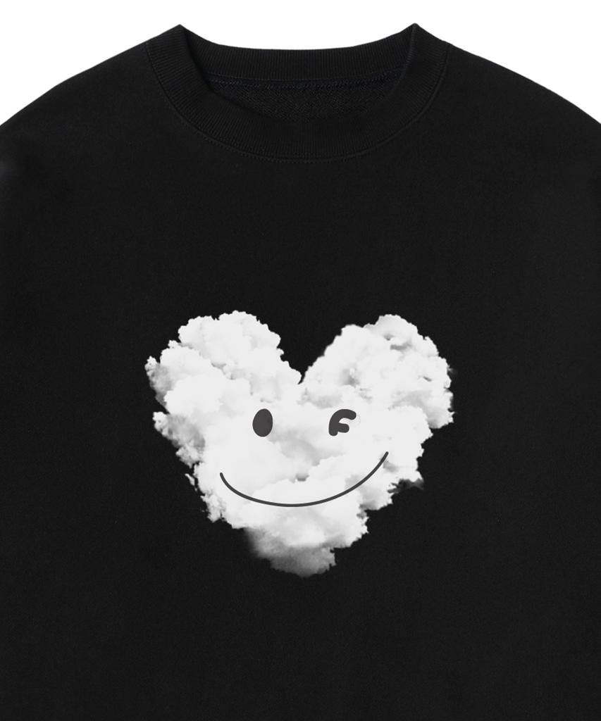 GRAVER [Unisex] Big Cloud Heart Smile Sweatshirt_Black