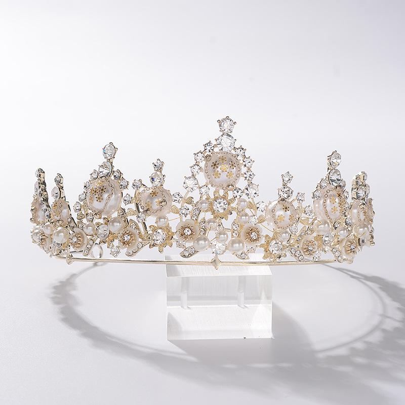 Тот же стиль свадебного головного убора на 18-летие, свадебное платье в стиле супер-сказки, корона для 18-летней взрослой женщины