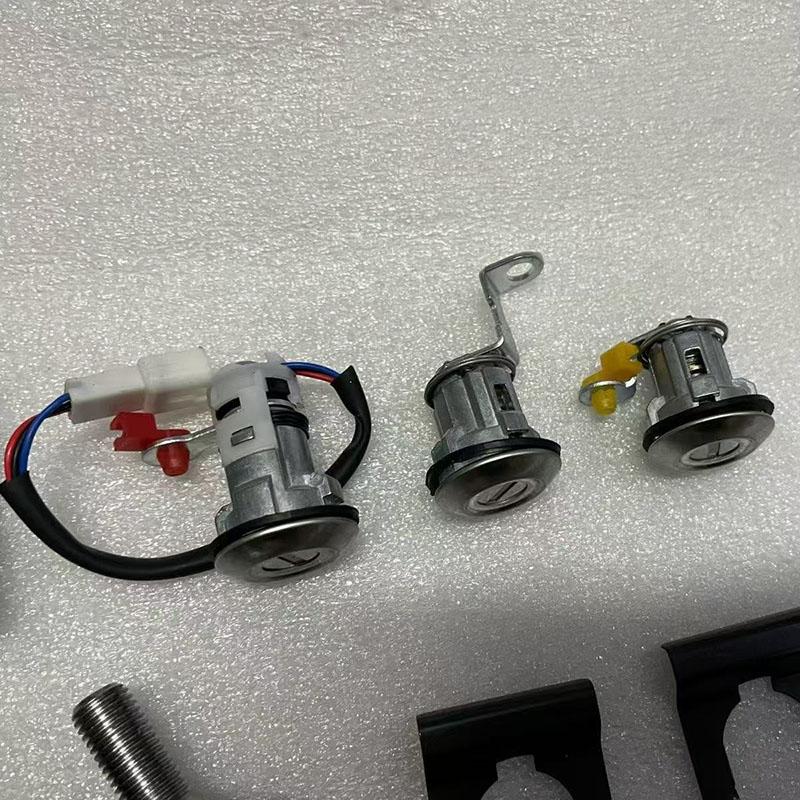 Car Full Lock Cylinder Key Set MR259111 Replacement for Pajero Montero 2nd 1990 to 2004 Lock Cylinder Set for Pajero