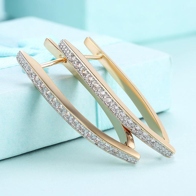 2023 New Arrival Cubic Zirconia Geometric Gold Color Big Hoop Earrings For Women Fashion Jewelry