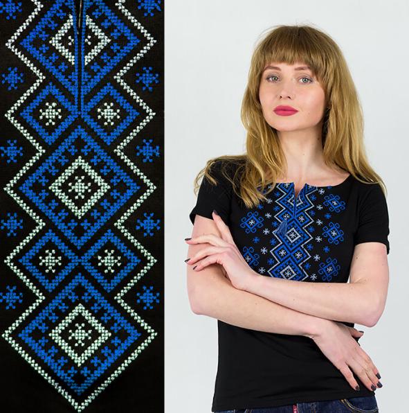 Женская футболка с вышитым орнаментом