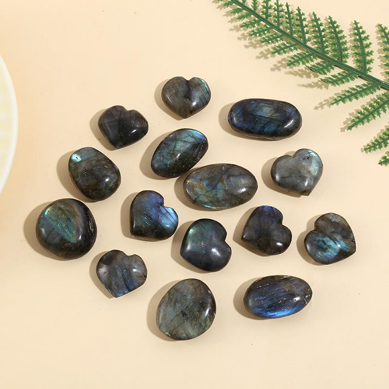 1pc Labradorite Heart Shape Palm Stone Worry Stone Therapy Smooth Gemstone for Reiki Healing Crystal Meditation Feng Shui Decor