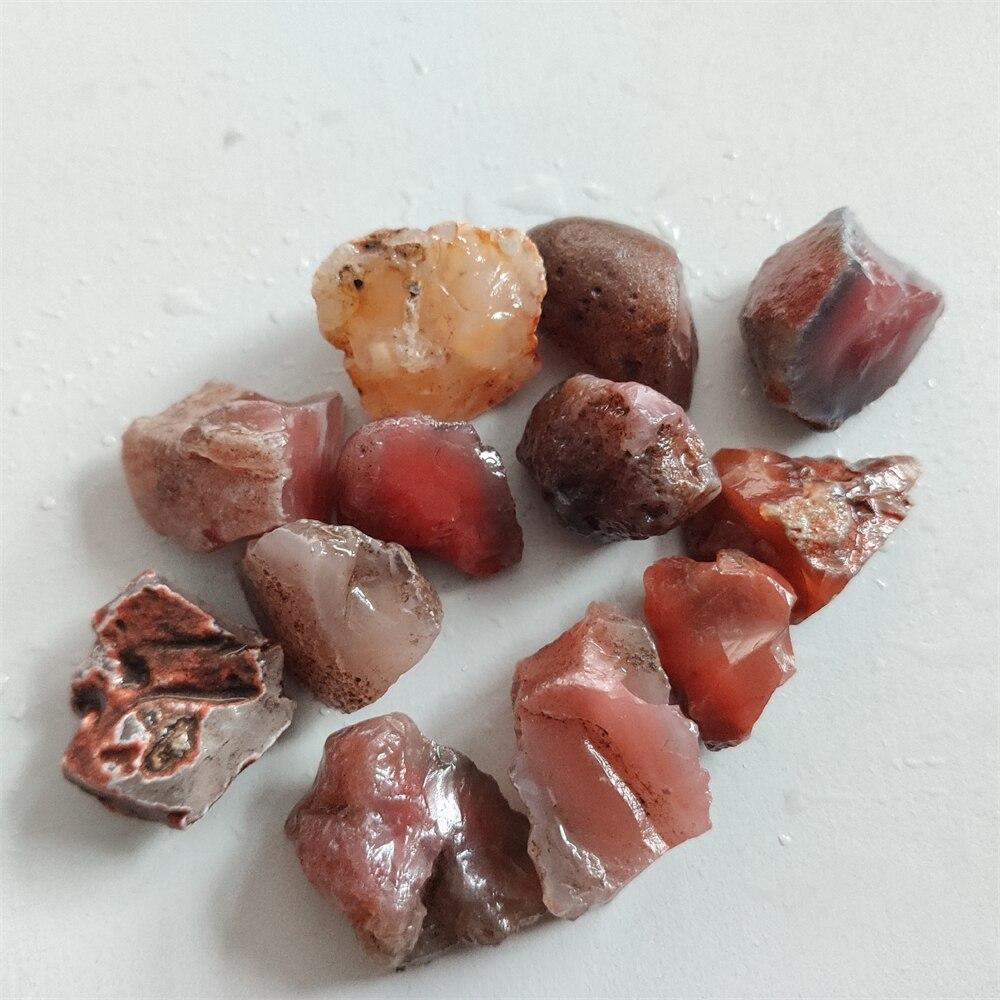 Natural Red Agate Stone Fish Tank Decoration Raw Material of Agate Chalcedony Body Heathy Raw Gemstone Specimen Collection Gift