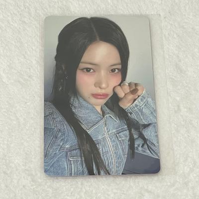 [USED] ITZY BORN TO BE In SEOUL JYP Bonus Ryujin Trading Card