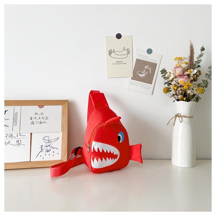 2024 новая корейская версия мультфильма детская нагрудная сумка для мальчиков красивая сумка через плечо модная детская сумка-мессенджер цельная доставка