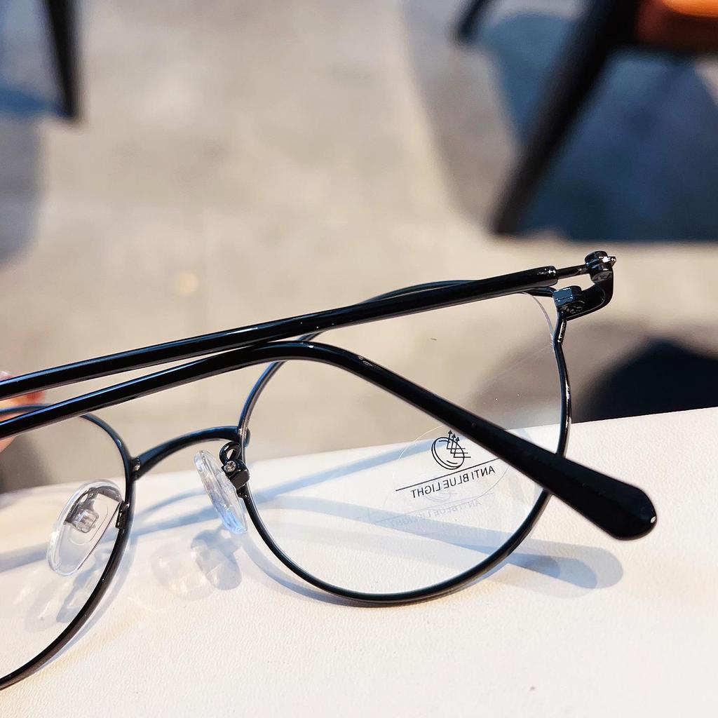 Korean Cat Ear Glasses Frame: Cute, Blue-Light Blocking for Women, Myopia-Friendly, Xiaohongshu Style.