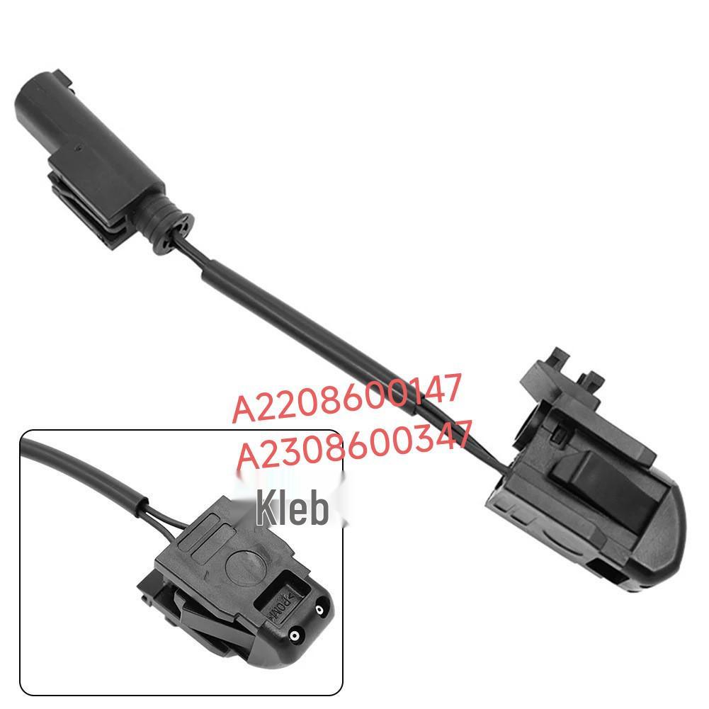 Форсунка омывателя капота Mercedes-Benz W203/211/220 (Часть №. A2308600347)
