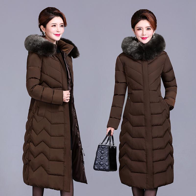 Куртка с хлопковой подкладкой для людей среднего и пожилого возраста плюс удобрения больших размеров Женская зимняя длинная куртка выше колена Толстое пальто