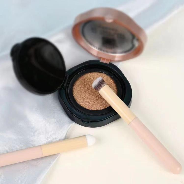 Wet and Dry Dual-use Portable Concealer Brush Multifunctional Beauty Tool