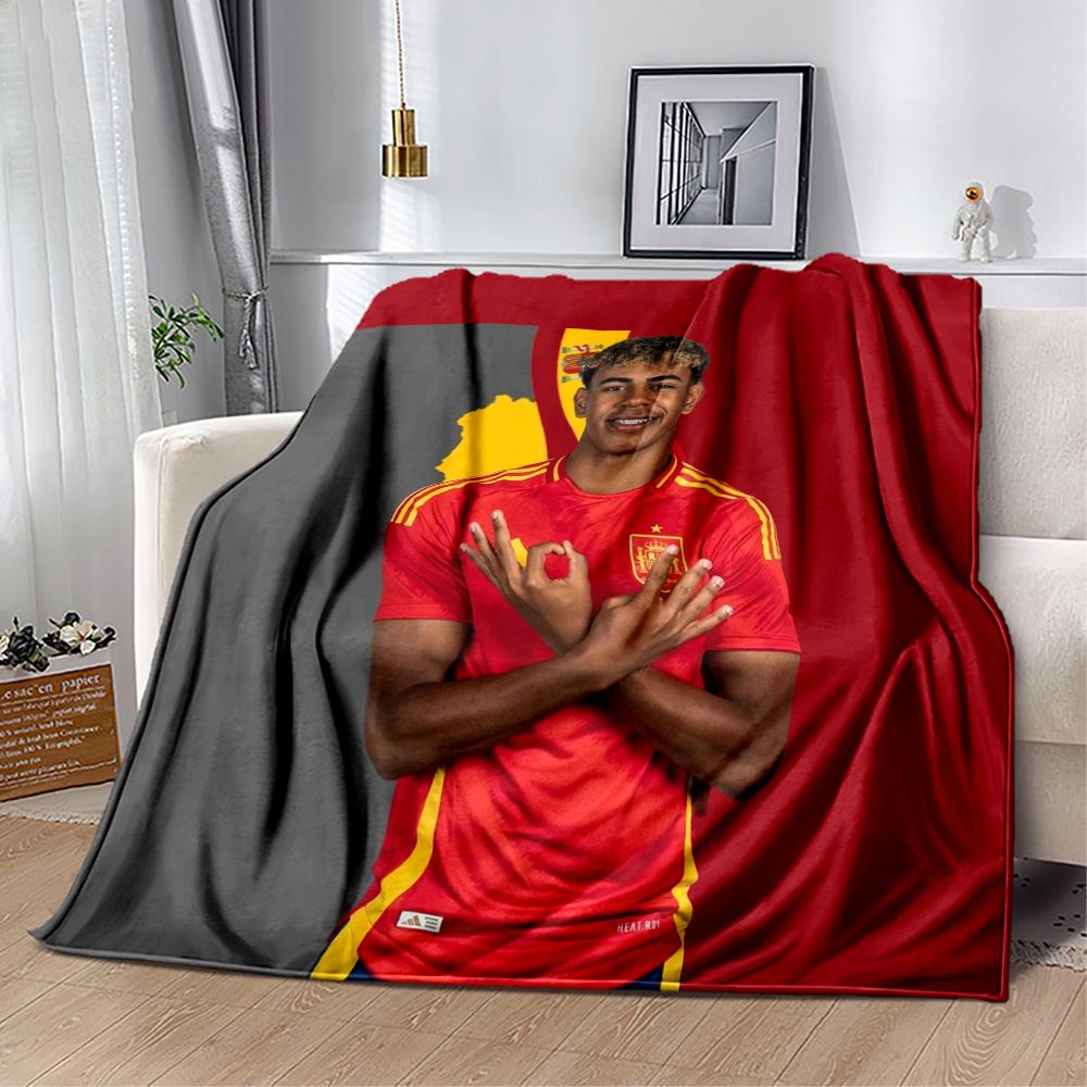 Lamine Yamal's Barcelona Football Player Celebration Blanket Soft Warm Cozy Suitable for Picnics Bed Couch Four Seasons Universal Playful Design