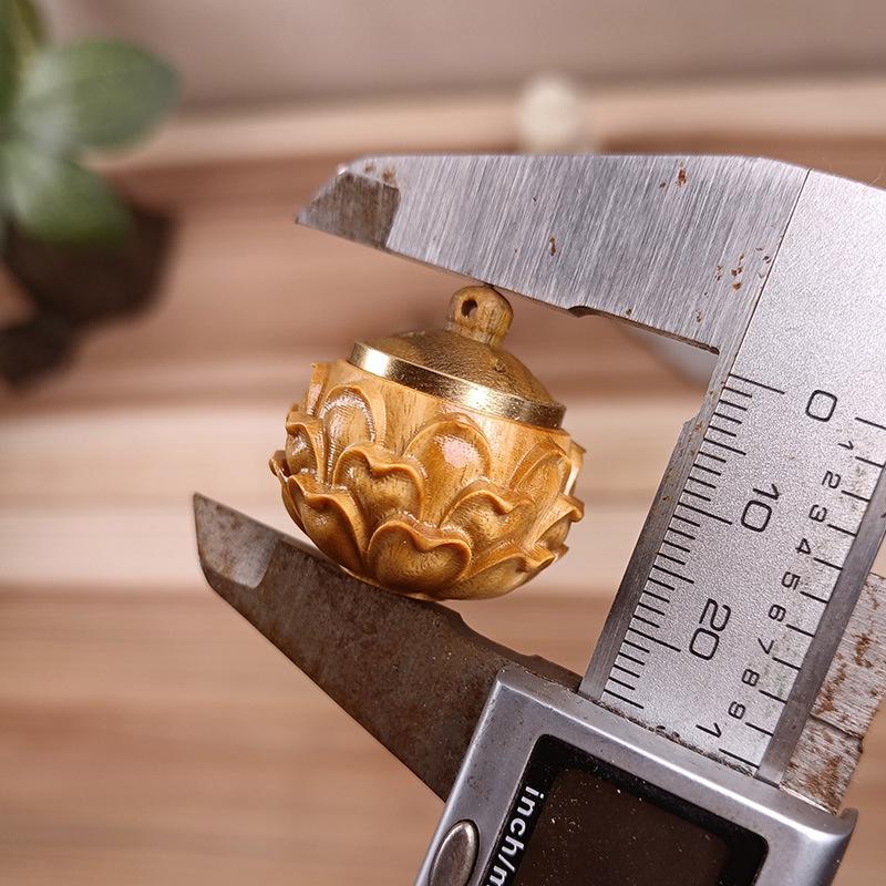 Подвеска-тыква из зеленого сандала, шарм для телефона и DIY полый орнамент для ювелирных изделий.