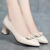 Fashion Comfortable Elegant Pearl Shallow Bright Leather Shoes Women 2024 Spring Autumn Med Block Heels Pumps For Office Model Mom Work