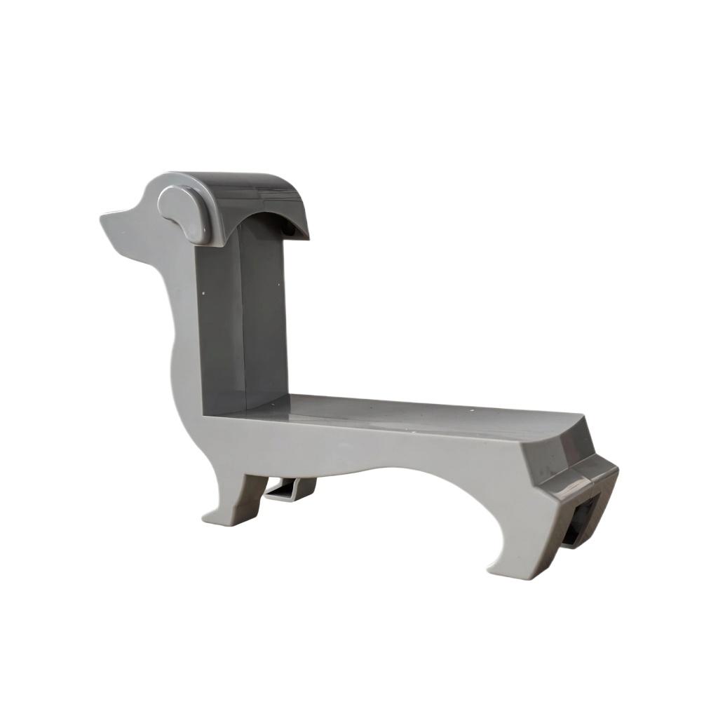 Creative Dachshund Dog Shaped Wine Bottle Holder Stand Decorative Resin Sculpture for Home Bar Kitchen Display