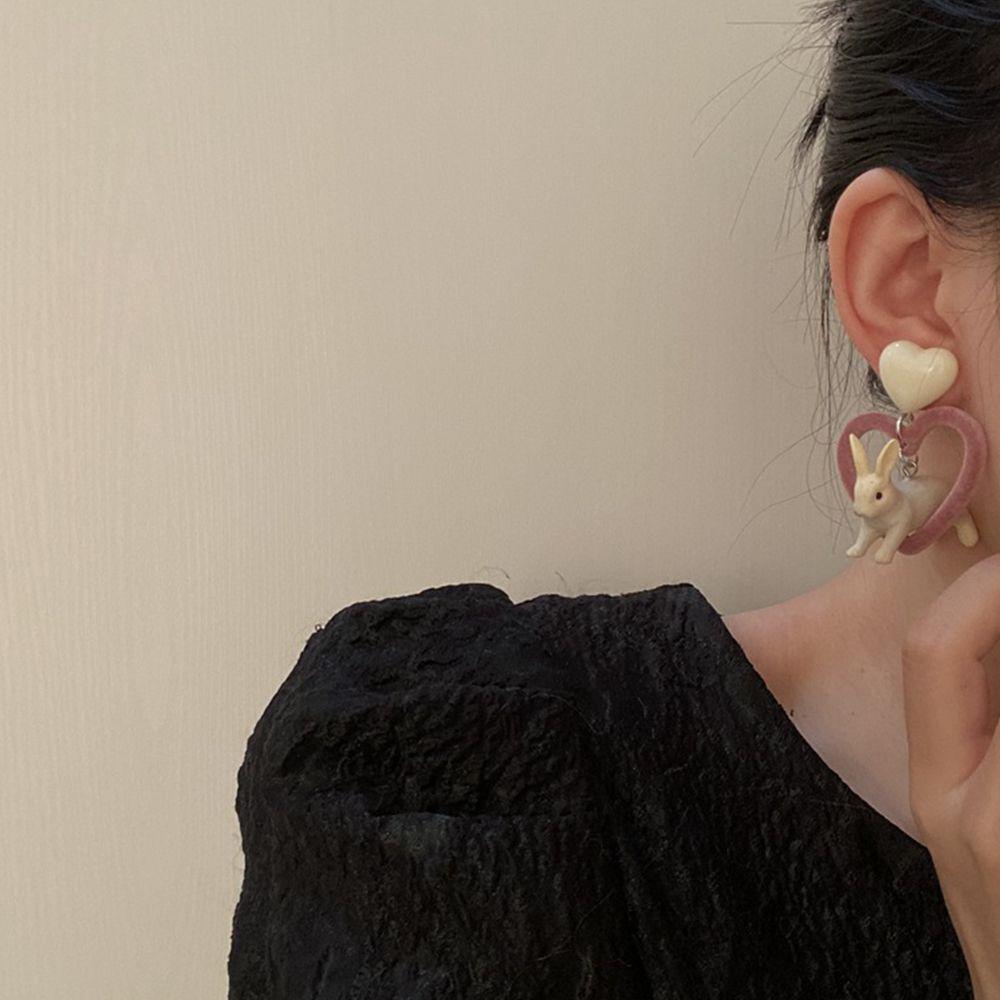 Girls Gifts White Heart Rabbit Korean Style Jewelry Animal Earrings Women Earrings Resin Jewelry
