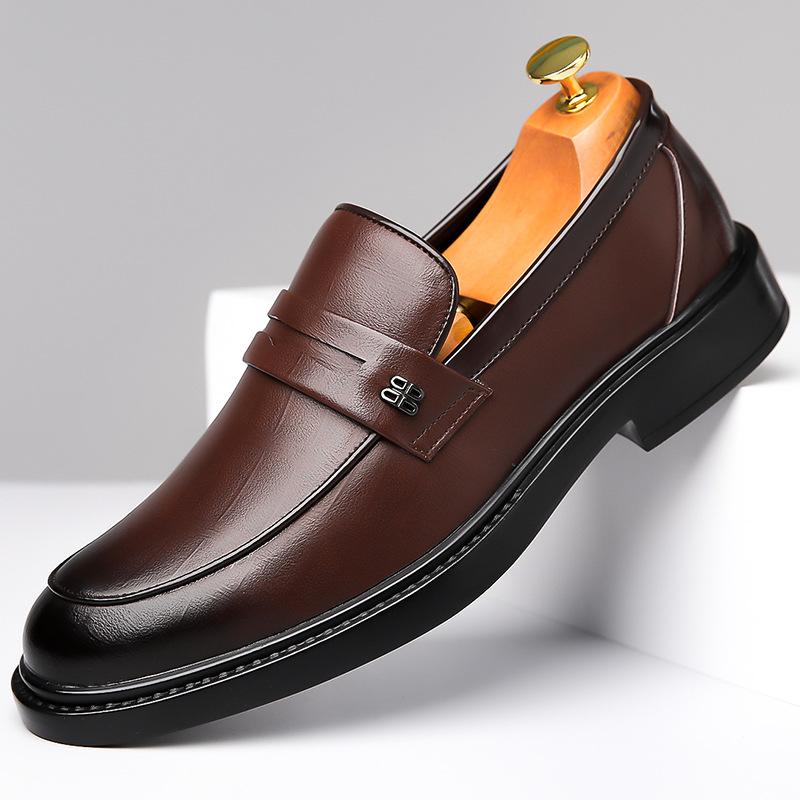 2024 летние новые мужские деловые повседневные кожаные туфли мужские полые дышащие кожаные сандалии кожаные туфли с отверстиями мужские 9028