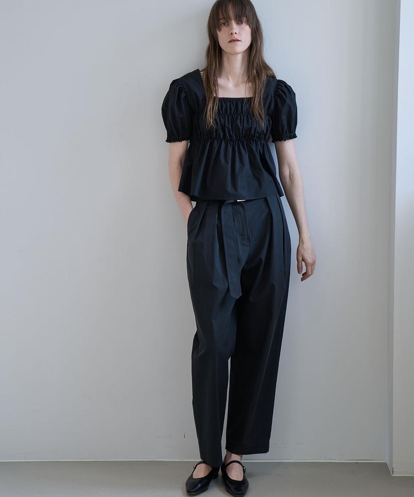 GRIDAJ Cotton Bio-Washed Belted Double-Pleated Pants _ Black