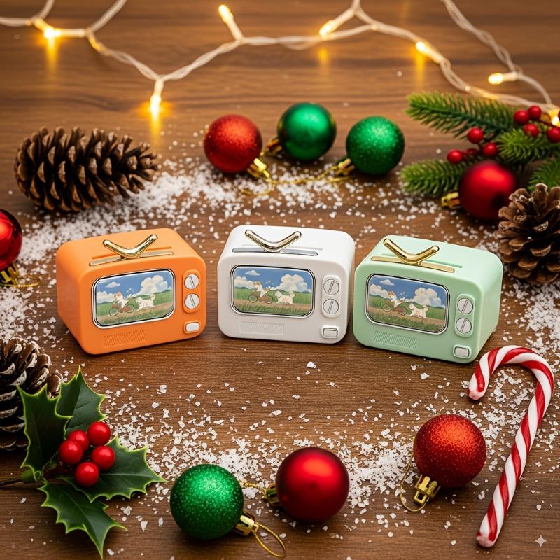 Retro TV Toothpick Holder, automatic pop-up design, decorative for kitchen and home, perfect as holiday gifts.
