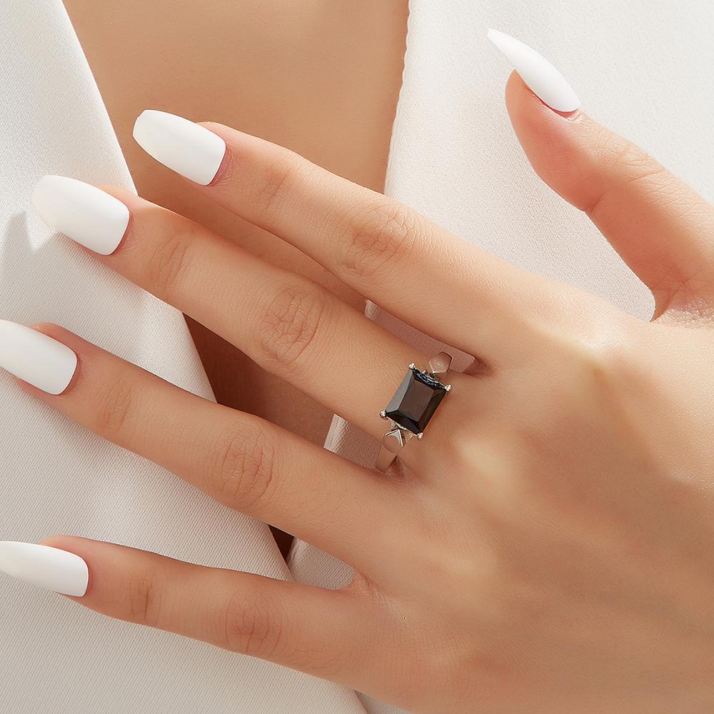 Классический дизайнерский комплект колец и серег для женщин, стерлинговое серебро 925 пробы, натуральный дымчатый драгоценный камень, ювелирные изделия в стиле аниме для повседневного ношения, подарок