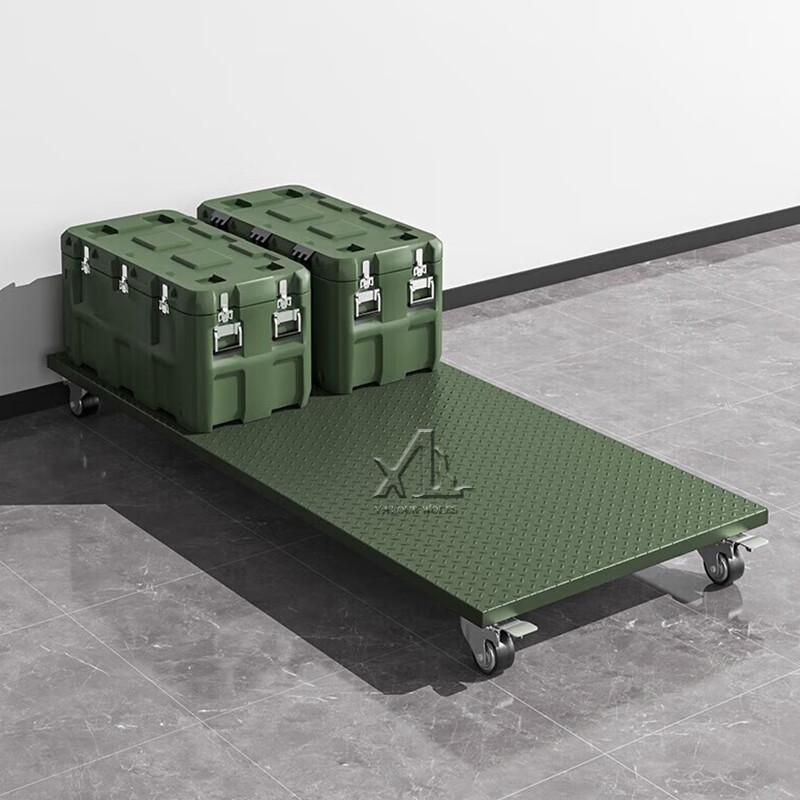 Green Movable Mesh Storage Cage