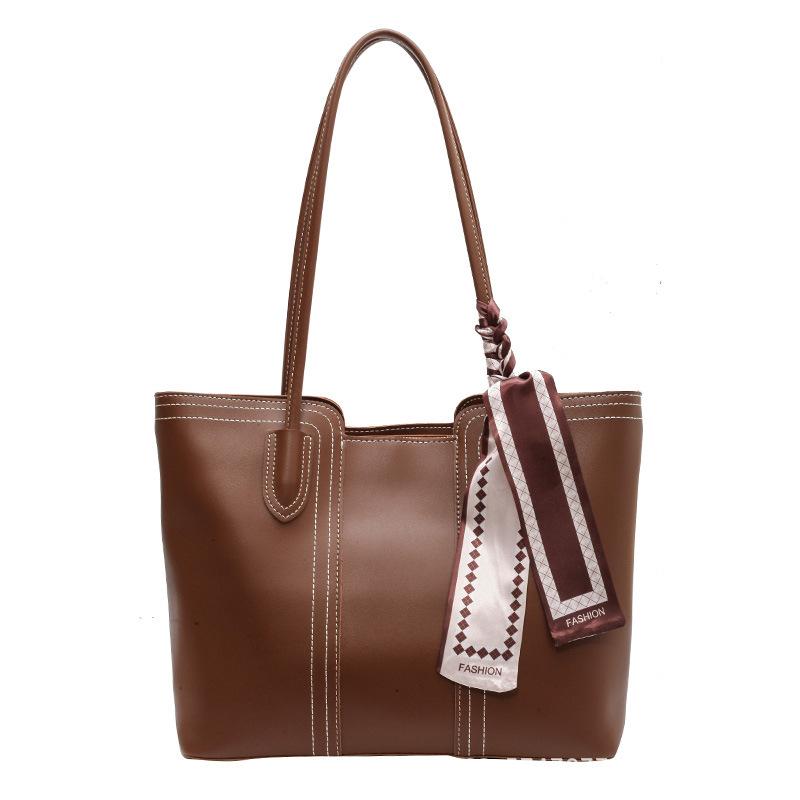 Textured bag women's 2025 new autumn and winter versatile shoulder bag women's popular class commuter tote bag