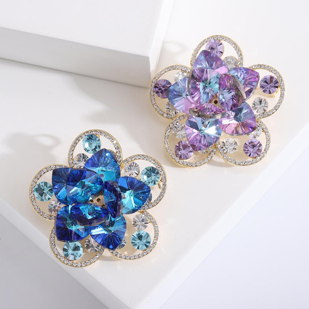 High-End Fashion Diamond-Encrusted Flower Brooch Temperament Versatile Suit Pin Brooch