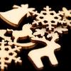 New Winter 50Pcs Rocking Horse Snowflake Xmas Natural Wood Chip Reindeer Tree Hanging Decor
