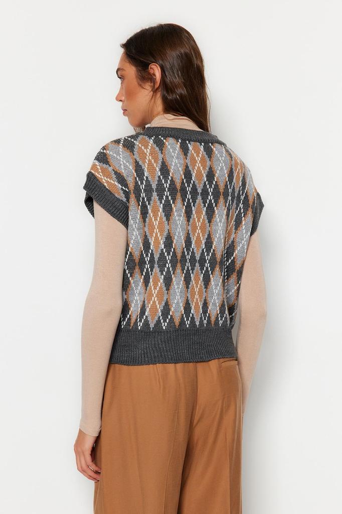 Women's Fashionable Stylish Sweater Black Wide Fit Knitwear Sweater