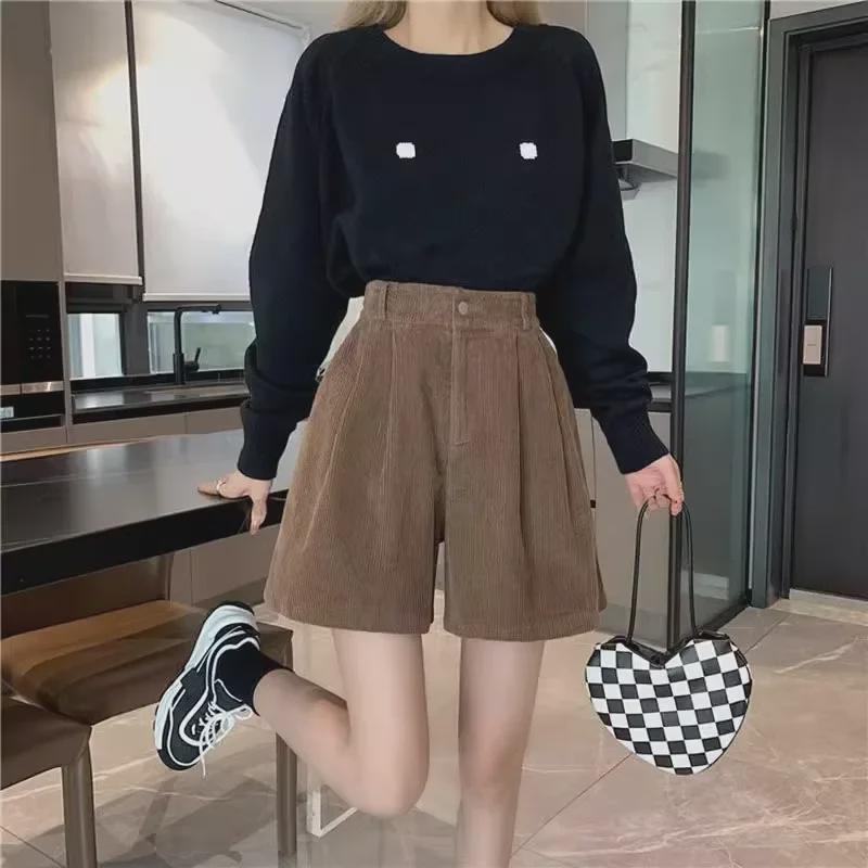 Large Size Women's Corduroy Wide-Leg Shorts - High Waist, Versatile, Casual Fall/Winter Style