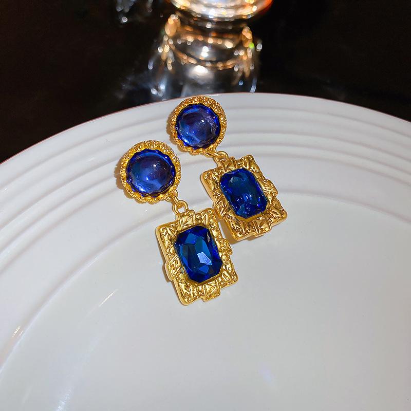 Серебряные игольчатые синие металлические серьги неправильной формы - морщинистые, легкие, роскошные, высококачественные, подчеркивающие темперамент и индивидуальность аксессуары