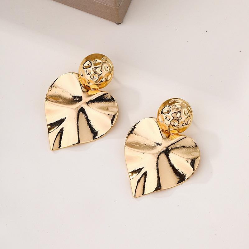 Exaggerated Love Earrings Jewelry Women's Personality Alloy Irregular Earrings Women's Fashion Stud Earrings