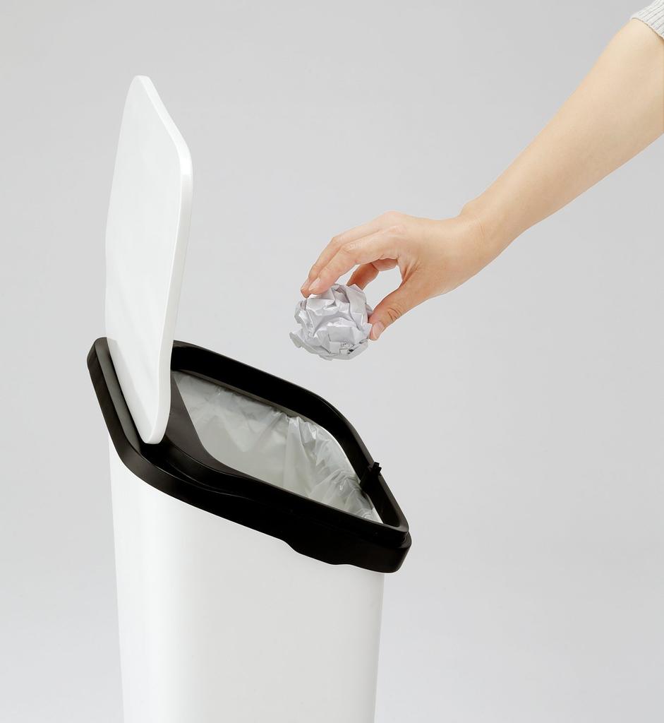 Squirrel Trash Can Push Dust Box Slow Opening Lid Metal 19L Smooth 20 Set of 2