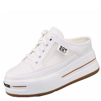 Модные полутапочки с круглым носком высотой 8 см, женская верхняя одежда, летние новые сетчатые дышащие туфли без каблука, внутренние, с завышенной талией, белые туфли-кроссовки