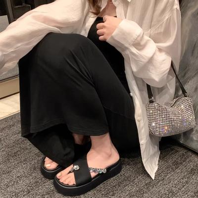 Женская обувь – Сандалии