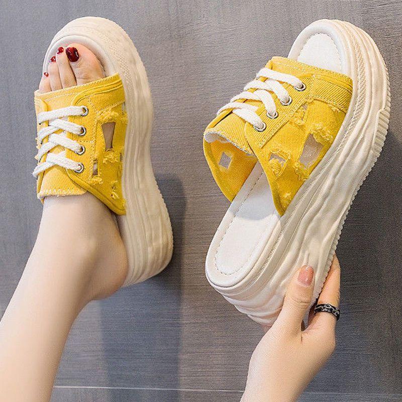 Fashion Fashionable and Trendy Women's Slippers 2024 Summer New Thick Sole Temperament Lightweight and Anti Slip Women's Shoes Versatile