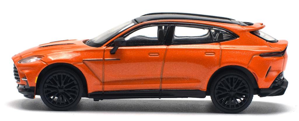 POP RACE ASTON MARTIN DBX 707 COSMOS ORANGE Готовое изделие 1/64 -