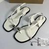 Женские белые сандалии TRAF на плоской подошве, модные сандалии на плоской подошве с металлическими пряжками, летние женские пляжные повседневные шлепанцы 2024 года