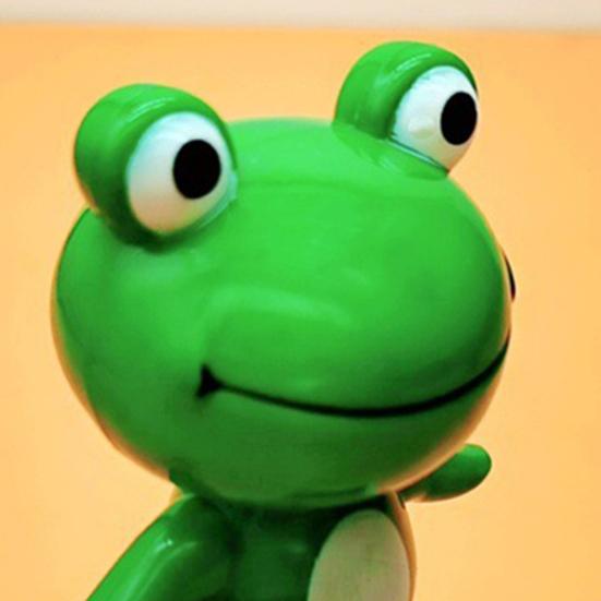 Solar Powered Shaking Head Ornament Dashboard Decoration Cartoon Animal Frog Window Car Dashboard Decor