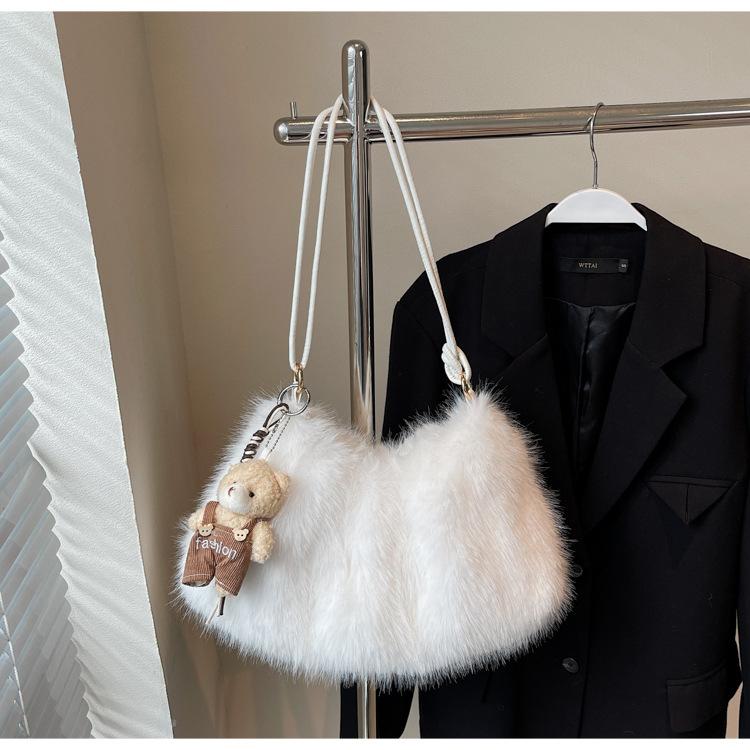 2025 новая модная осенне-зимняя плюшевая сумка, универсальная, большой вместимости, подмышечная женская сумка, корейская версия, нишевая наплечная сумка-мессенджер