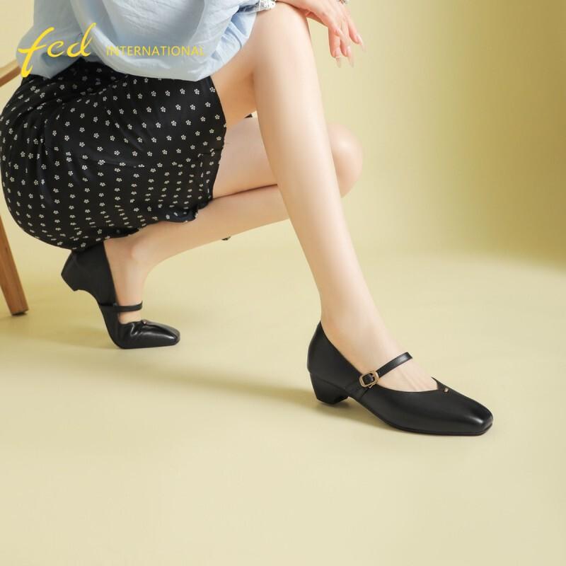 2026 new top layer cowhide women's single shoes, mid heel comfortable commuting shoes, shallow mouth women's single shoes, buckle women's shoes