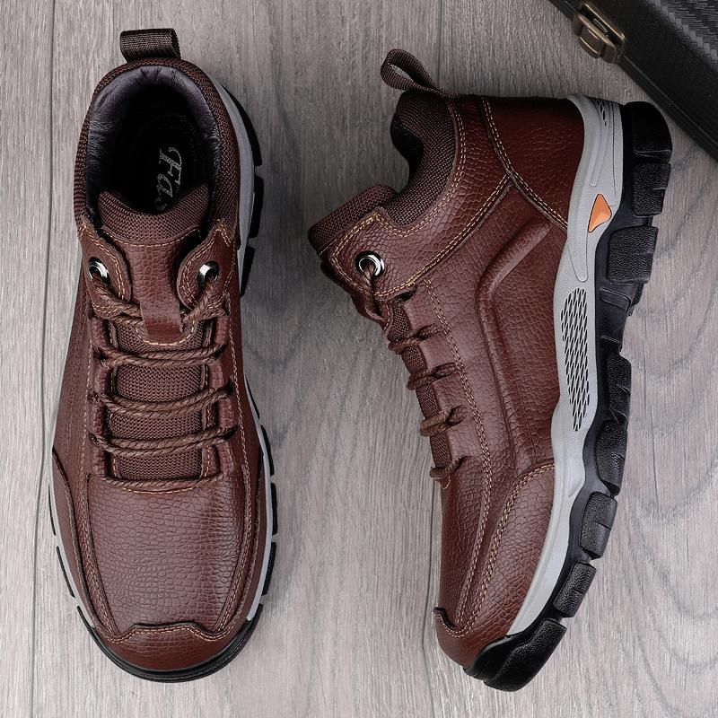 Fashion New Brand Men Casual Shoes Stylish Men Winter Plush Snow Boots Classic Male Hiking Shoes All-match Male Comfortable Basic Boots