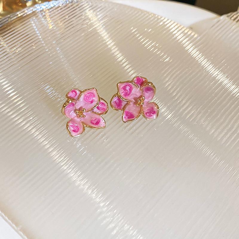 Богемные розовые серьги-кисточки с цветком из бисера и жемчуга