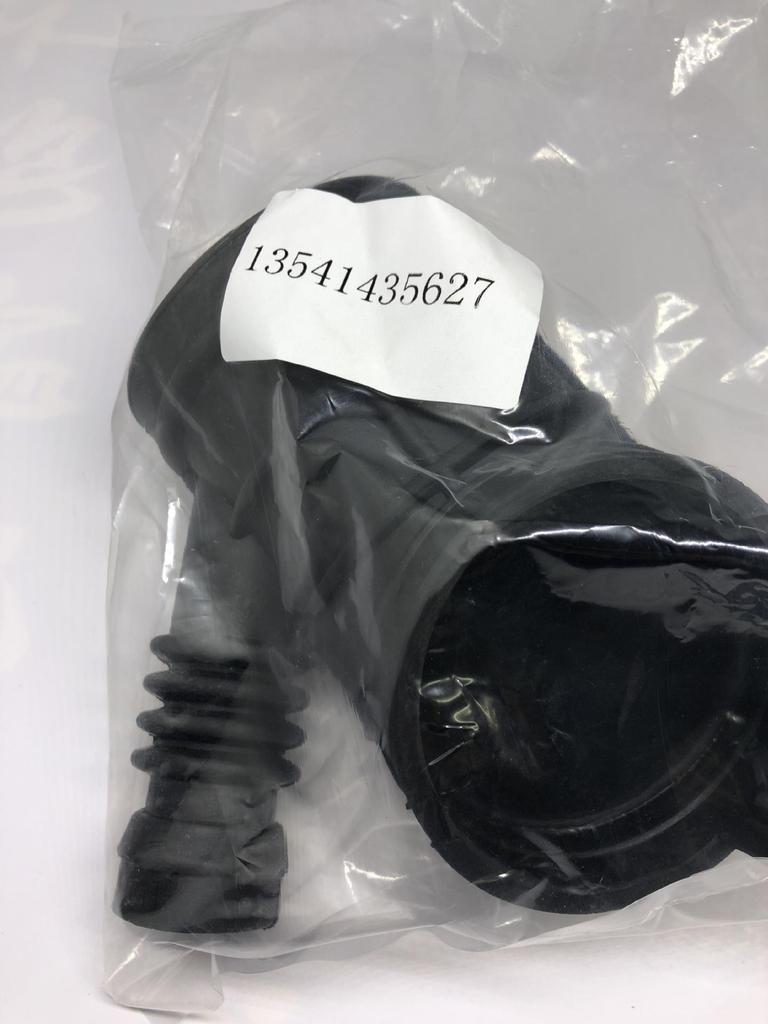 BMW E46/E39/E38/E36 Air Filter Intake Pipe with Dust Cover, Part No. 13541435627.