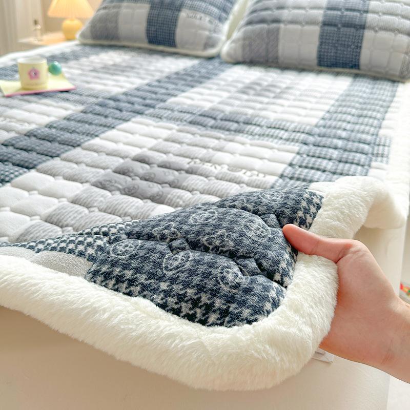 Матрас-подушка из молочного бархата для домашнего использования, зимний коралловый бархатный матрас для тепла и утолщения
