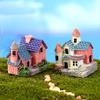 1Pcs Cute Villa Mini Ornaments Resin Crafts Gift Micro Landscape Fairy Miniature Garden Gnome Moss T