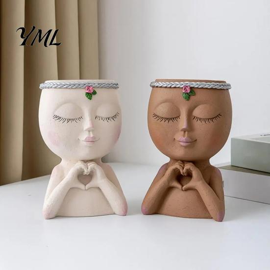 Artistic Sculpture Flower Pot Face Planter Pot, Cute Resin Head Vase for Succulents Flowers, Decorative Pots Unique Indoor Bedroom Desk Shelf