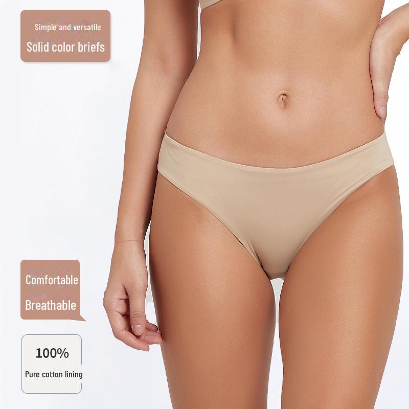 Large Seamless Breathable Cotton Mid-Waist Briefs for Women