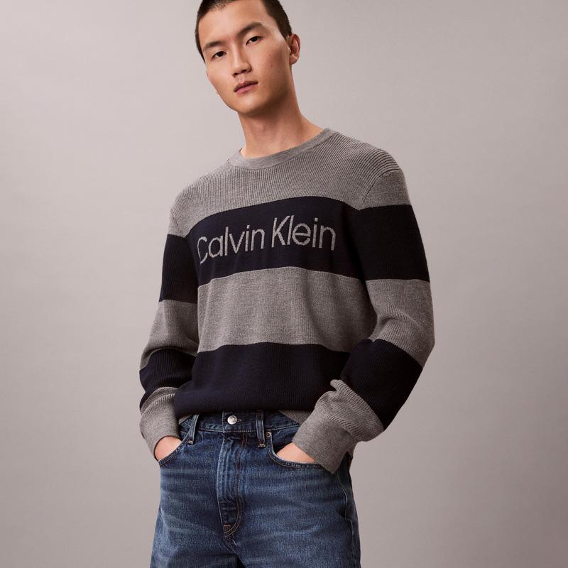Calvin Klein Полосатый жаккардовый трикотажный свитер с длинным рукавом, унисекс, 4RD397G