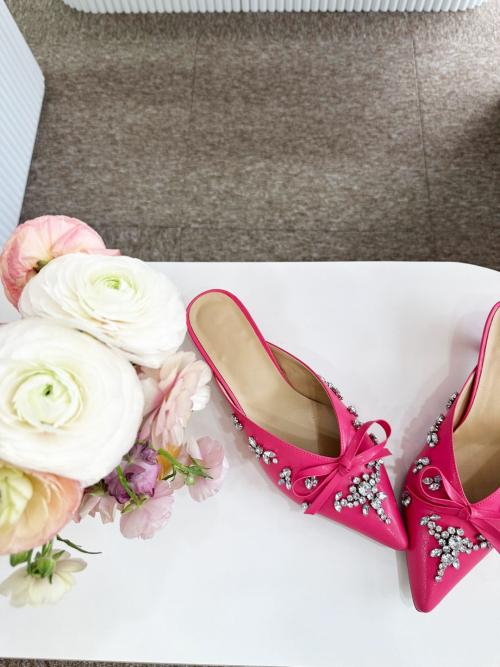 In The Balcony Amelia Crystal Ribbon Pointed Mule Pumps 4Cm